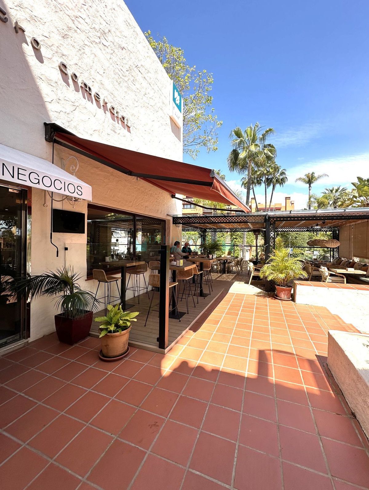 Office for sale in Nueva Andalucia