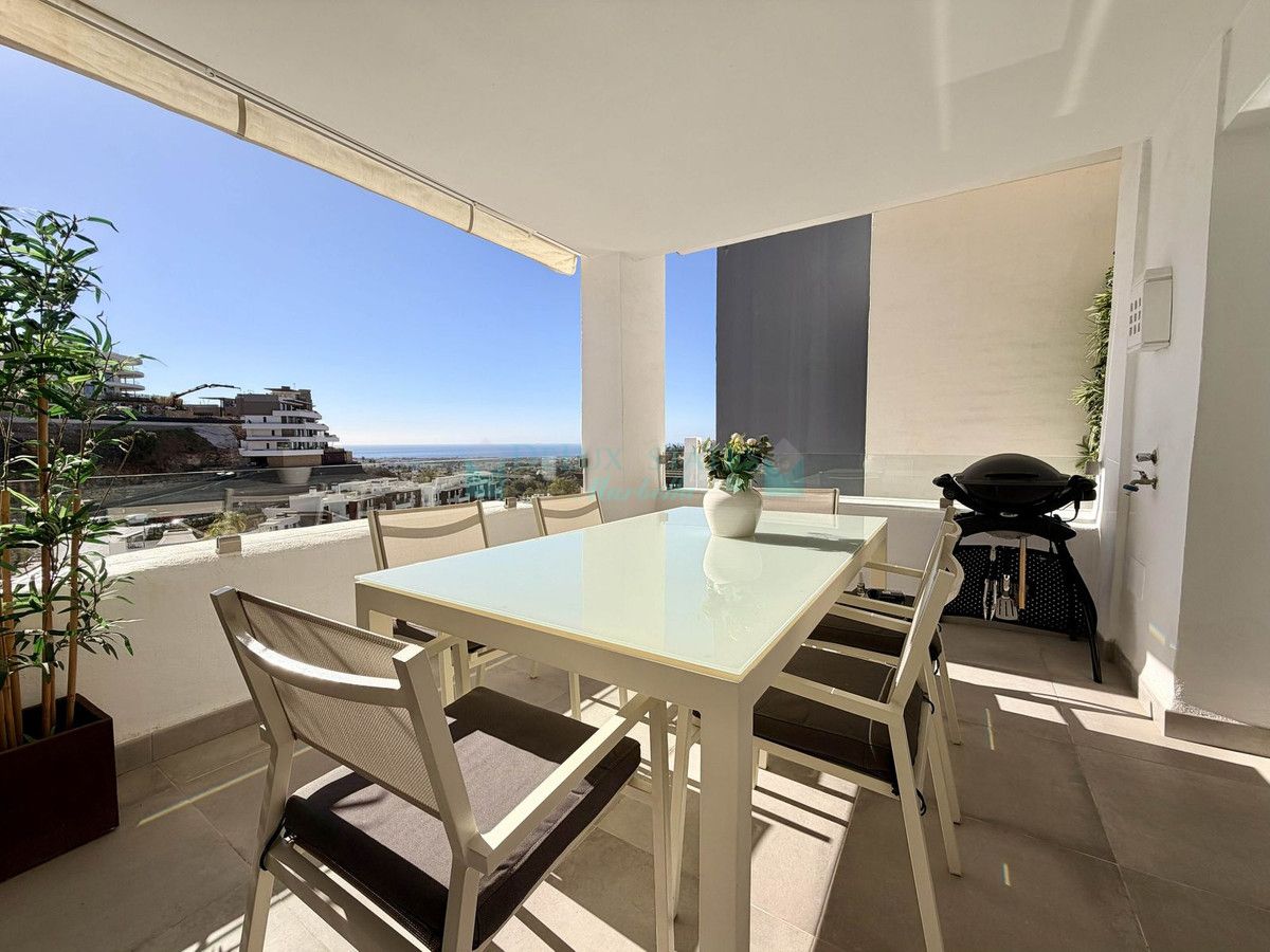 Apartamento en venta en Benahavis