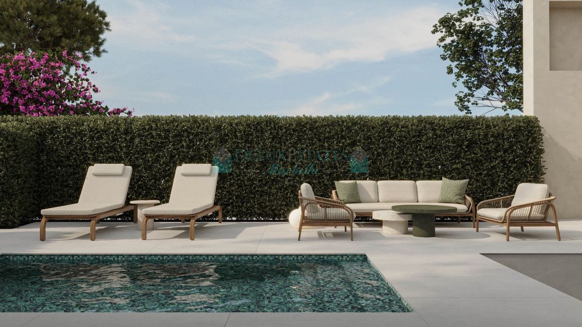 Town House for sale in Nueva Andalucia