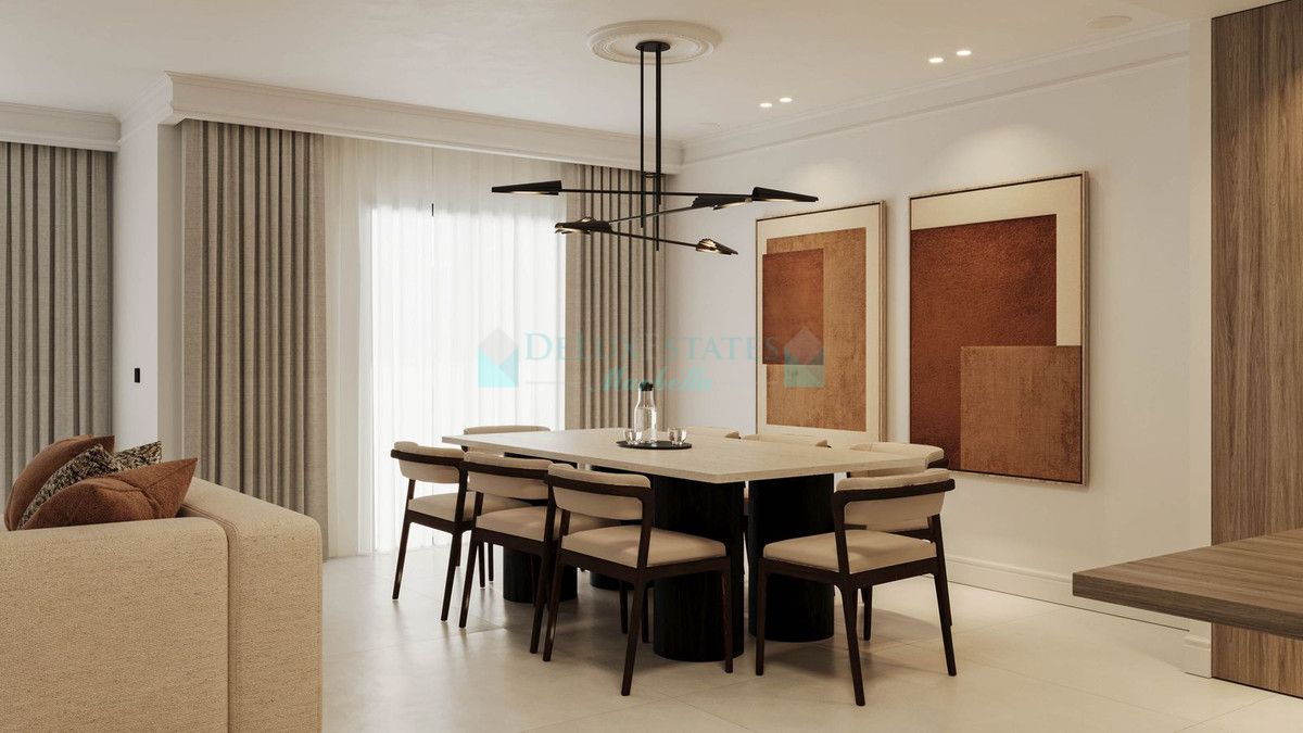 Town House for sale in Nueva Andalucia