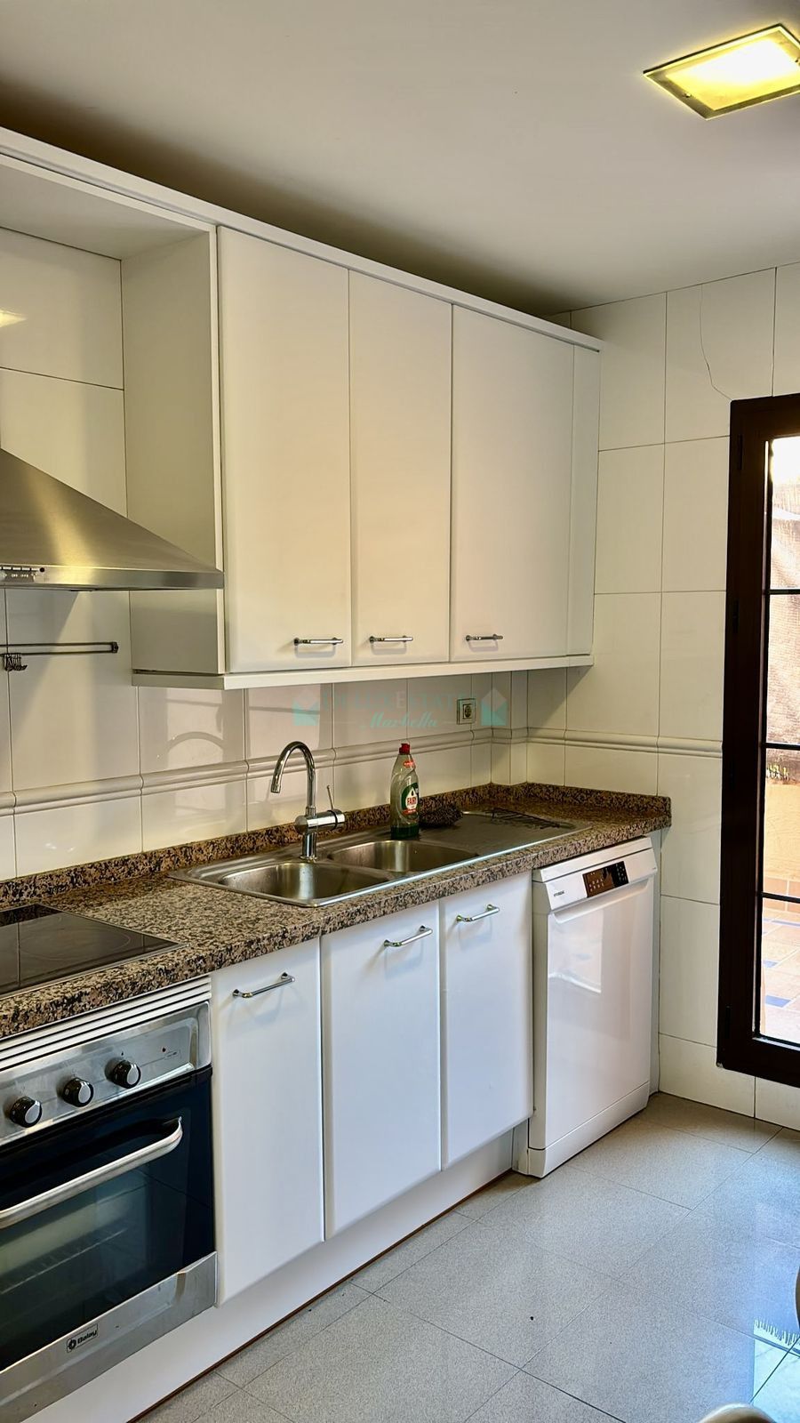 Ground Floor Apartment for sale in Hacienda del Sol, Estepona