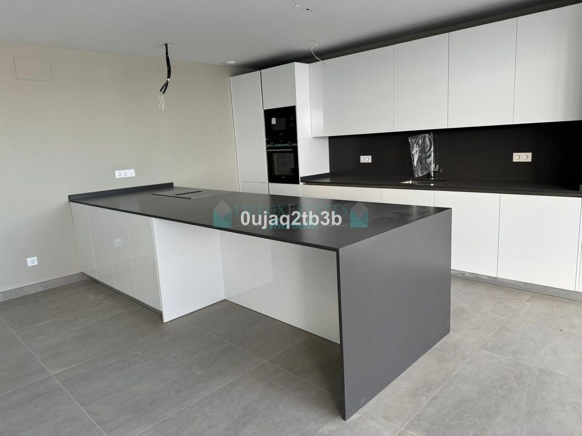 Apartamento en venta en Estepona