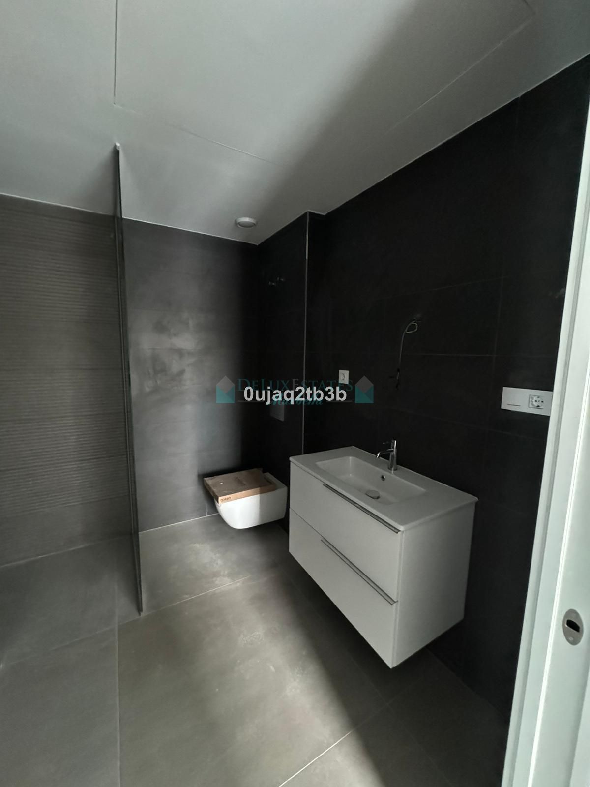 Apartamento en venta en Estepona