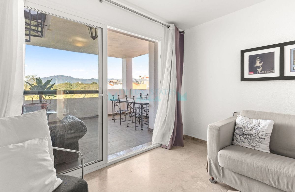 Ático en venta en Atalaya, Estepona