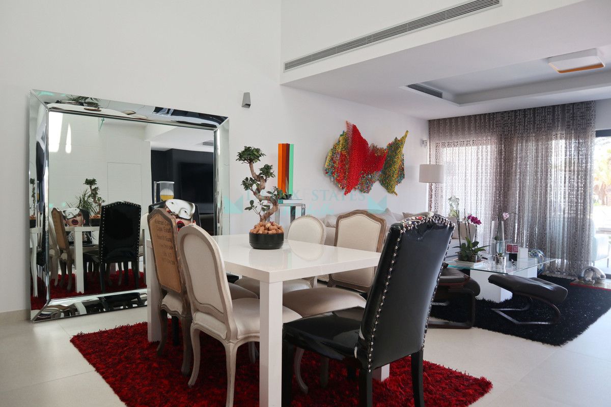 Town House for rent in Estepona