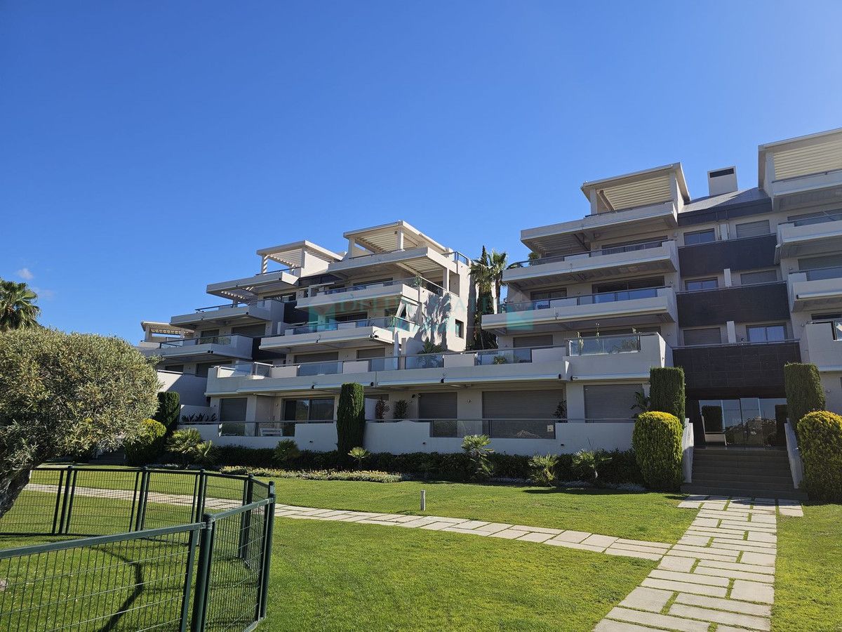 Apartment for rent in Benahavis