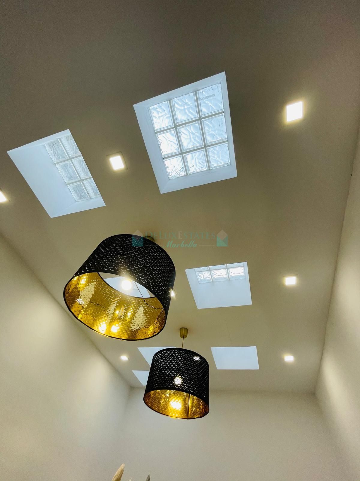 Town House for sale in Istan