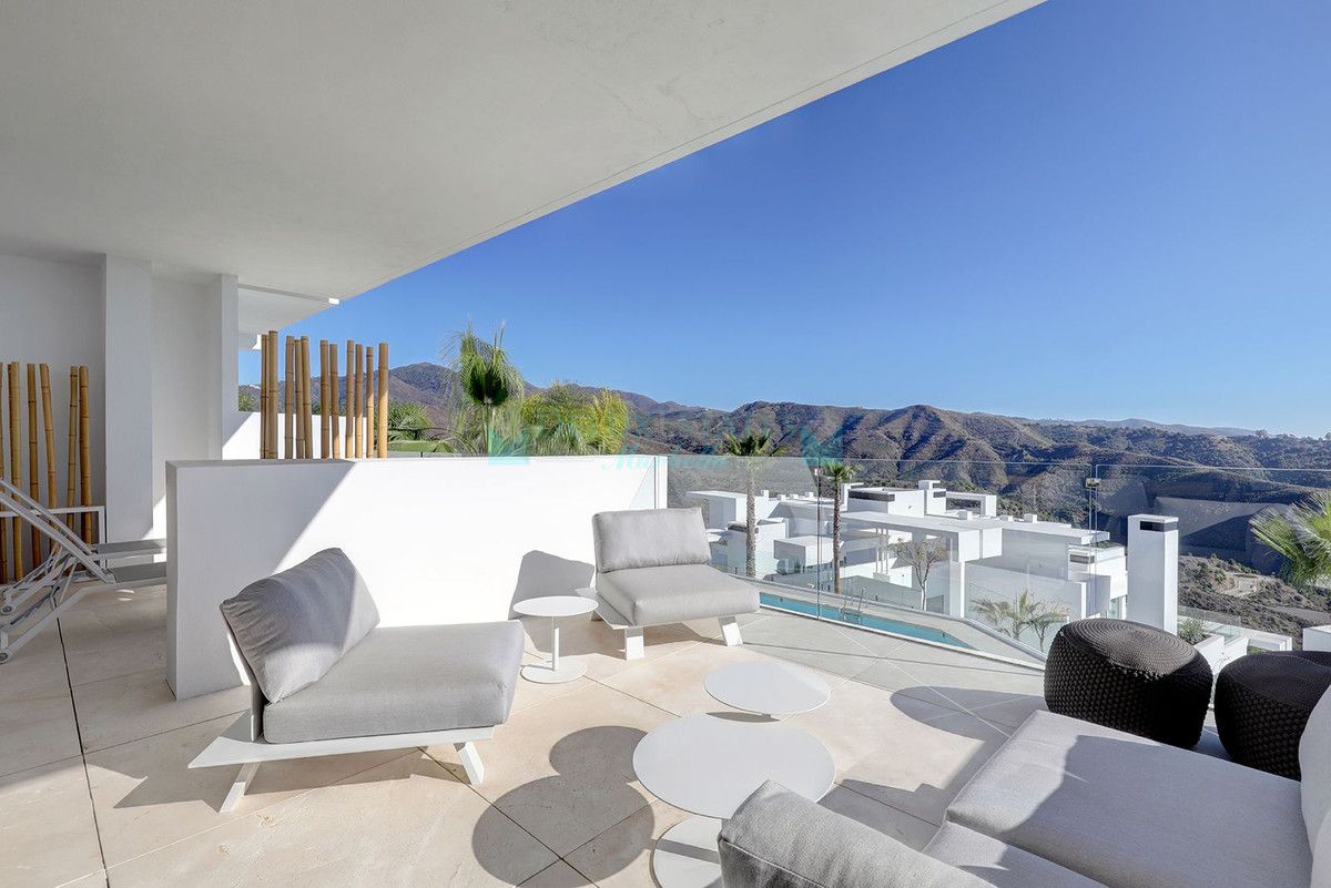 Ground Floor Apartment for sale in Ojen