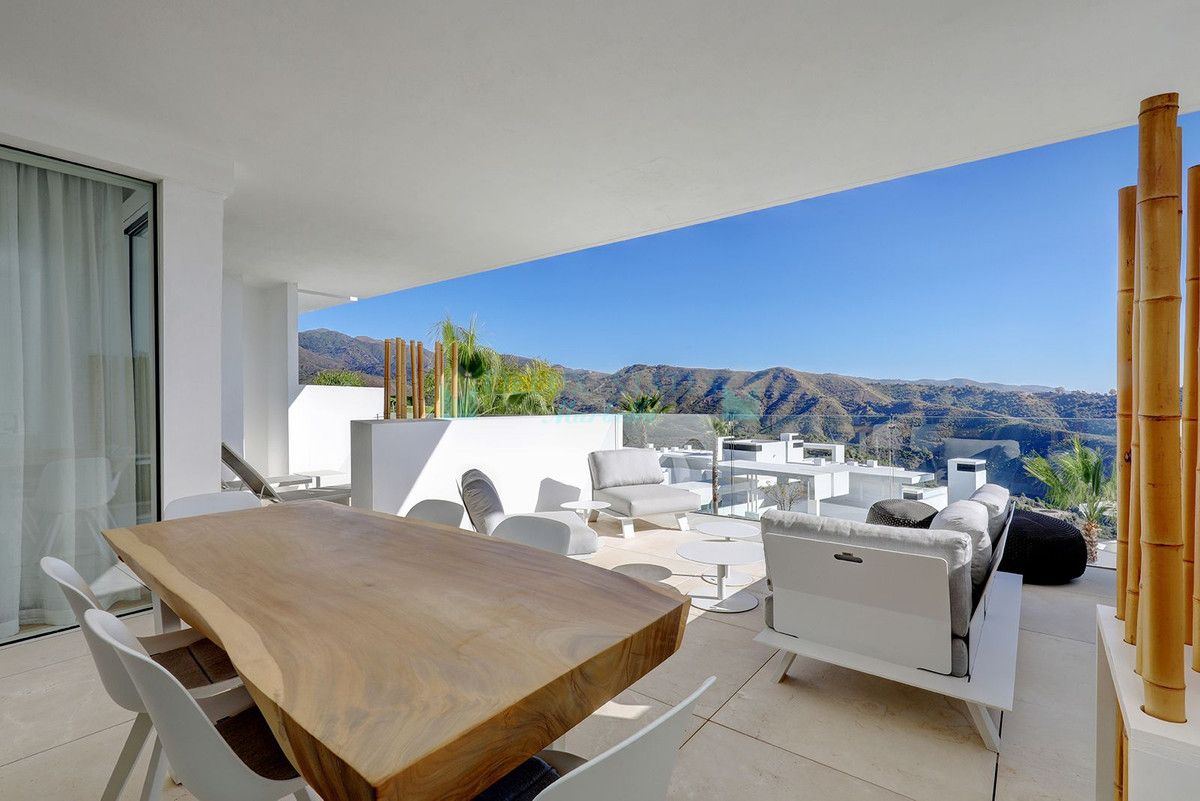 Ground Floor Apartment for sale in Ojen