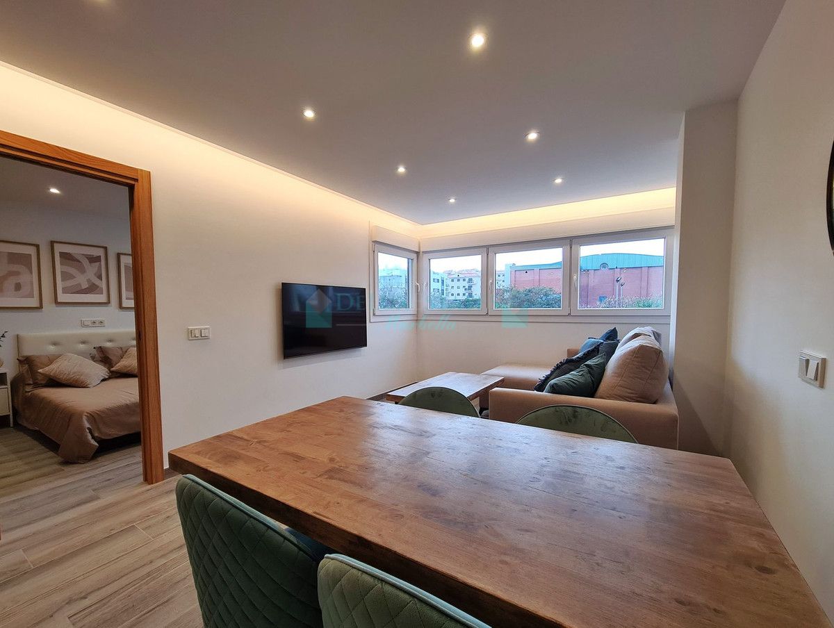 Apartamento en venta en Estepona