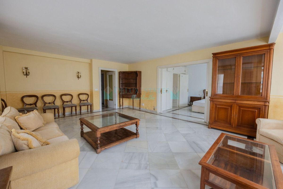 Apartment for sale in Marbella