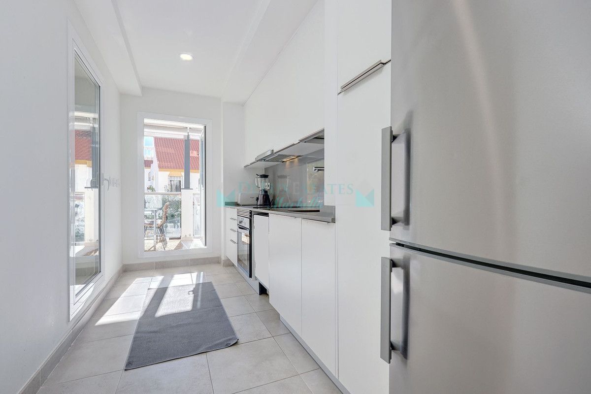 Apartment for sale in Estepona