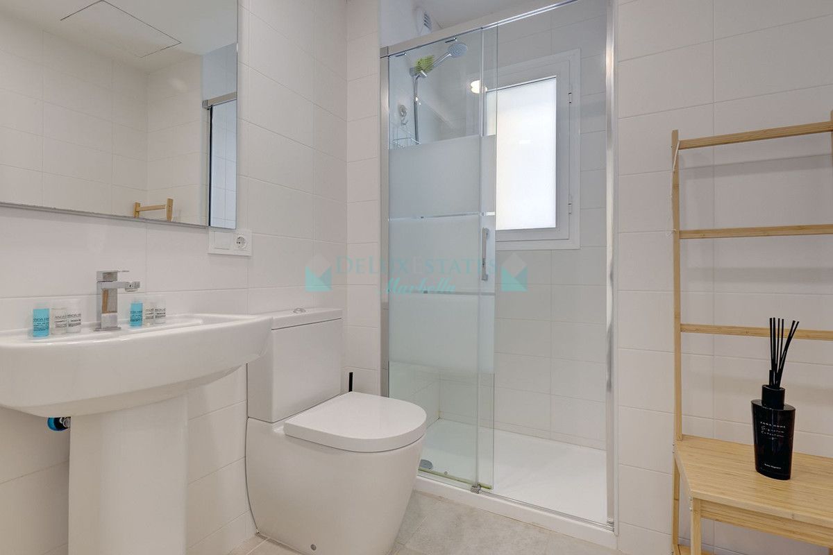 Apartment for sale in Estepona