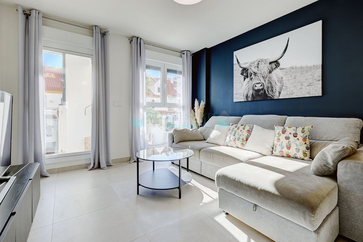 Apartment for sale in Estepona