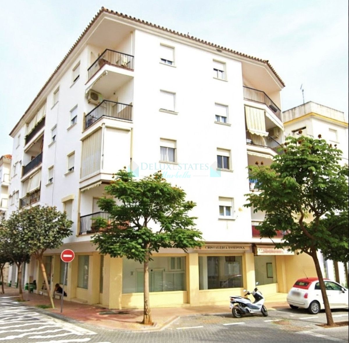 Apartamento en venta en Estepona