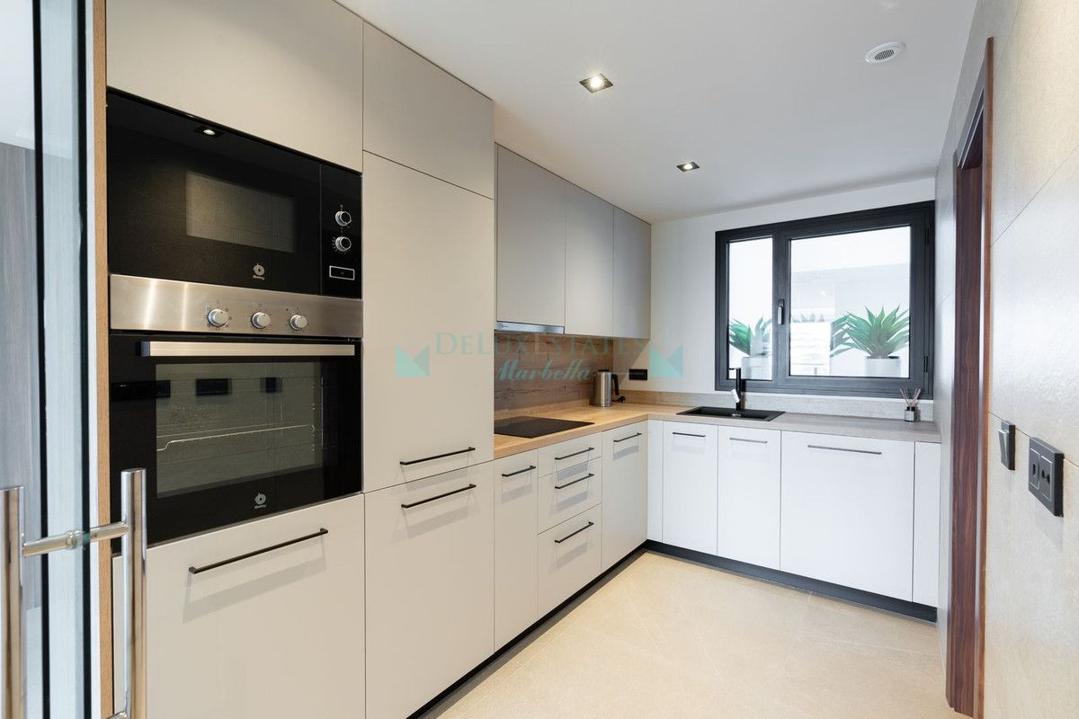 Ground Floor Apartment for sale in Nueva Andalucia