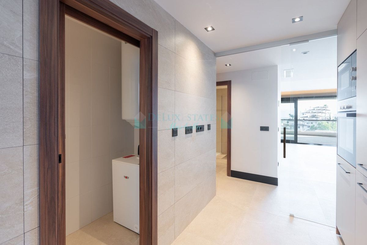 Ground Floor Apartment for sale in Nueva Andalucia