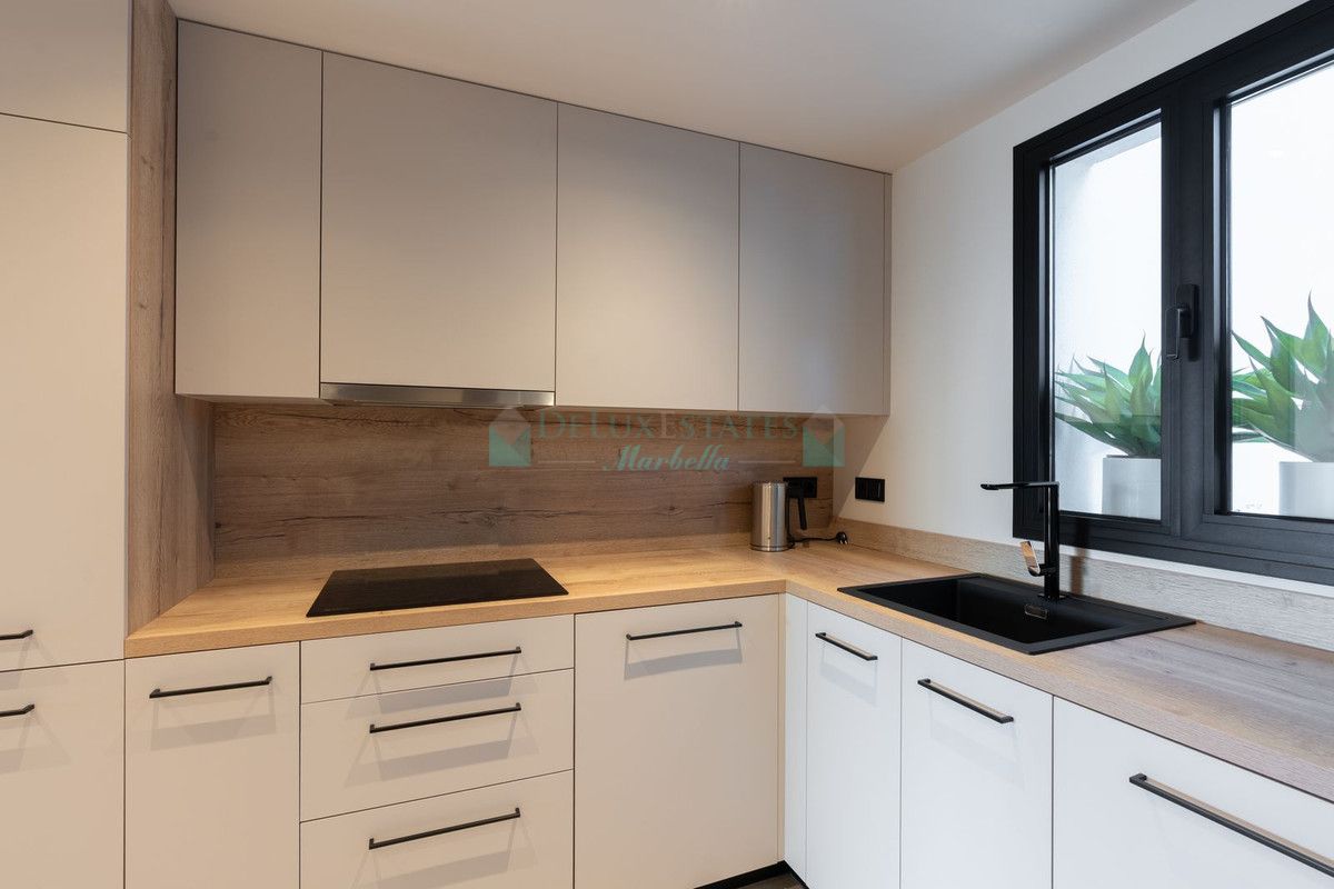 Ground Floor Apartment for sale in Nueva Andalucia