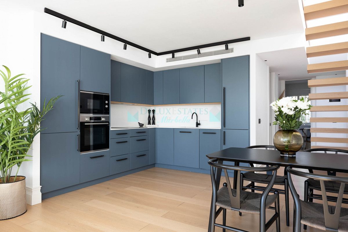 Apartment for sale in Nueva Andalucia