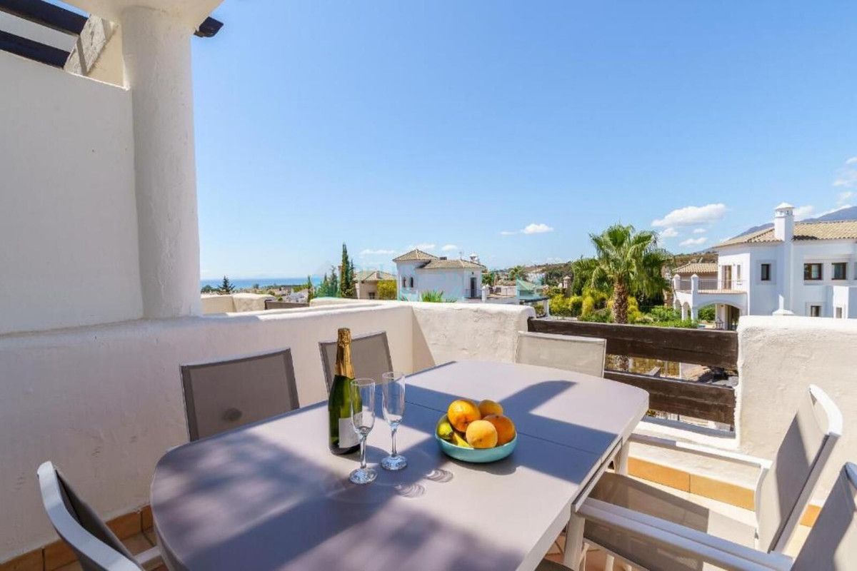 Penthouse for sale in Estepona