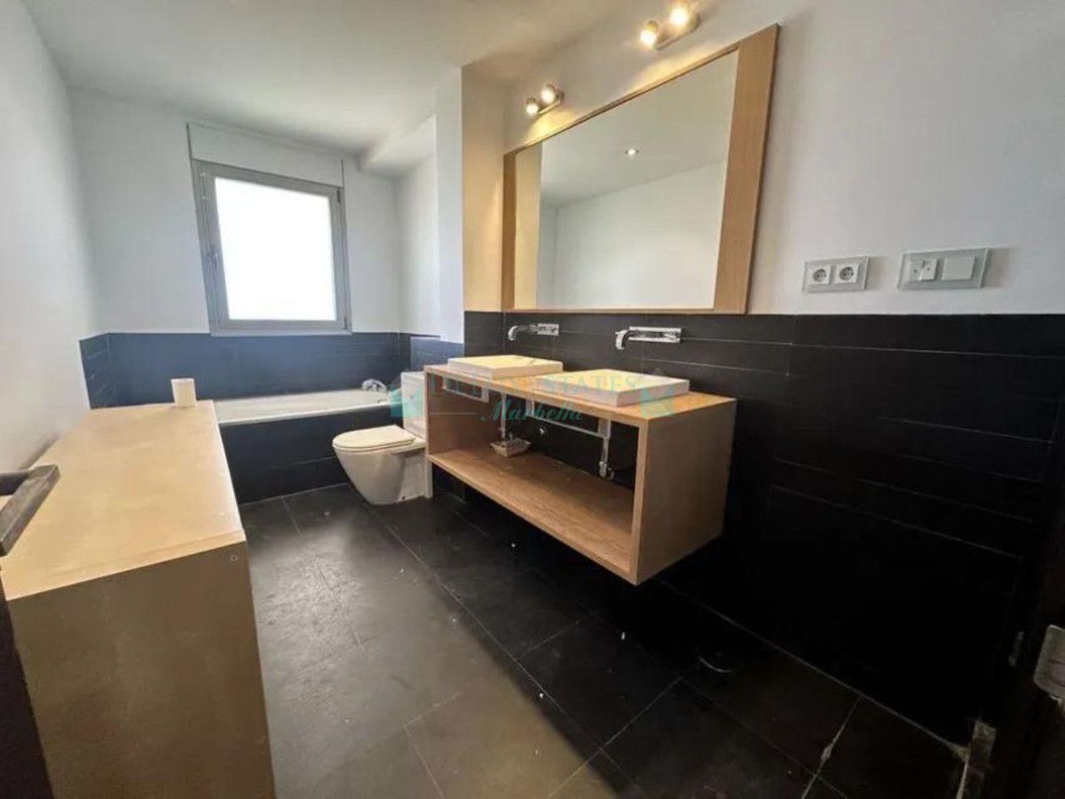 Ground Floor Apartment for sale in Marbella