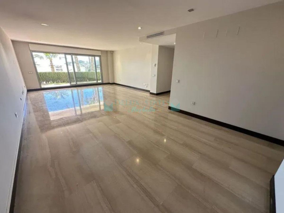 Ground Floor Apartment for sale in Marbella