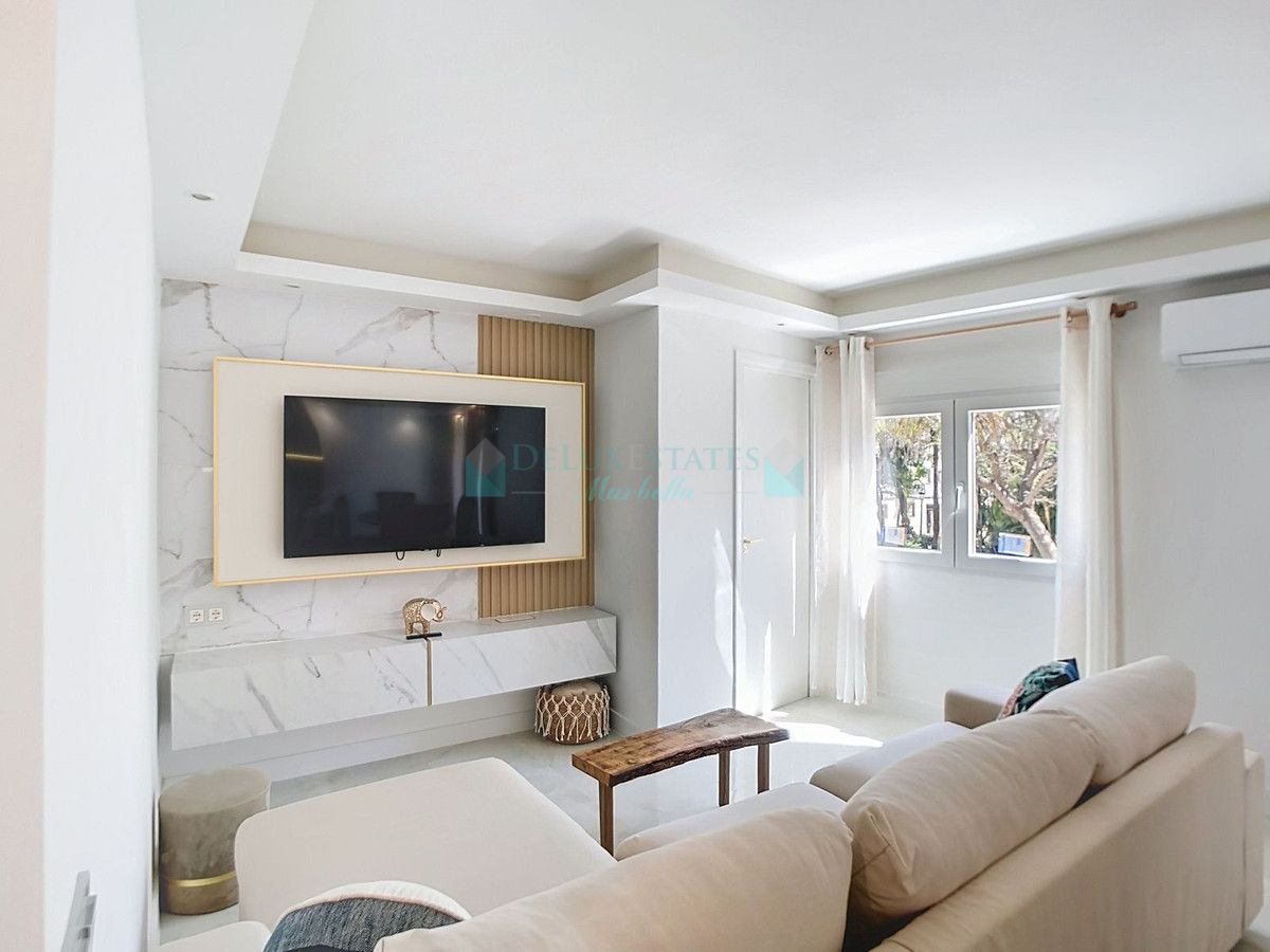 Apartamento en venta en Estepona