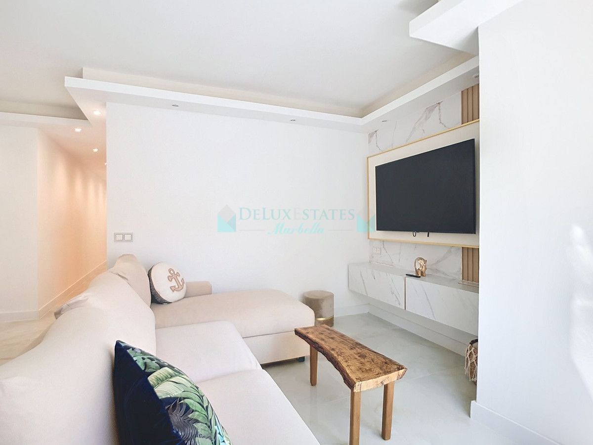 Apartamento en venta en Estepona