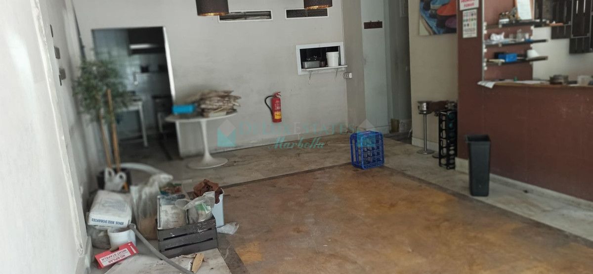 Shopping Centre for sale in Aloha, Nueva Andalucia