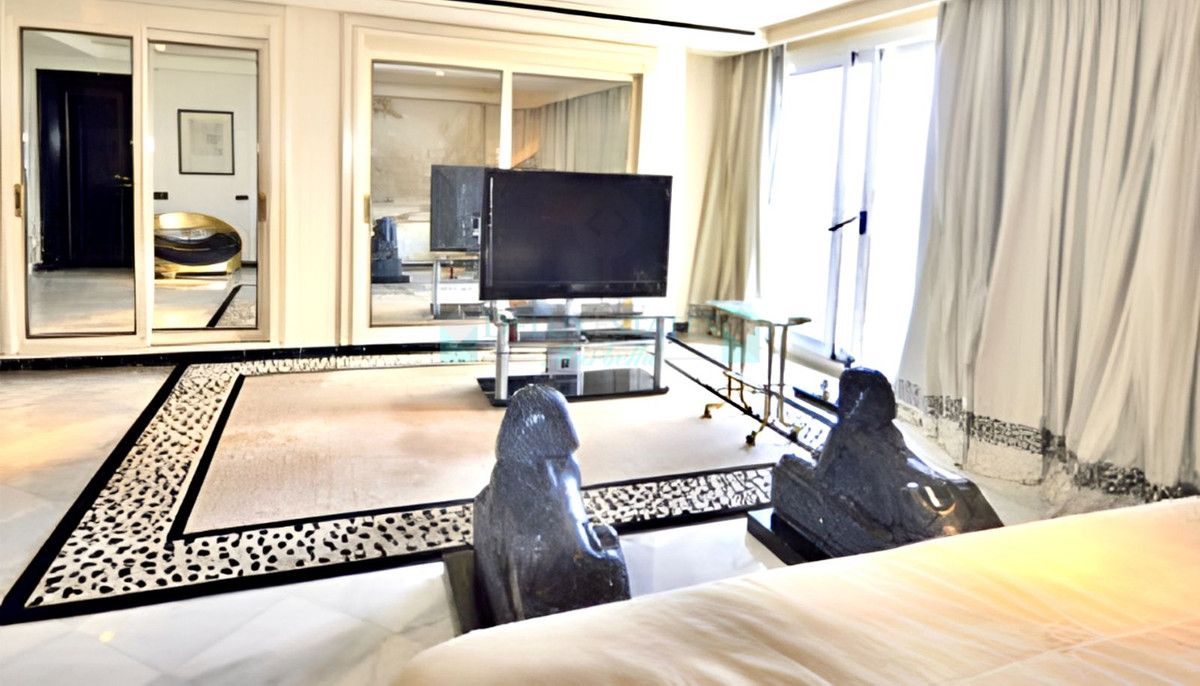 Apartment for rent in Marbella Golden Mile