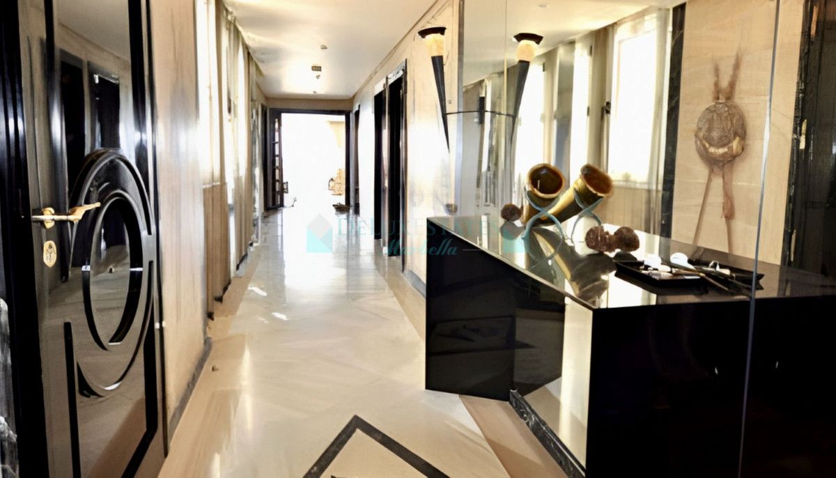 Apartment for rent in Marbella Golden Mile