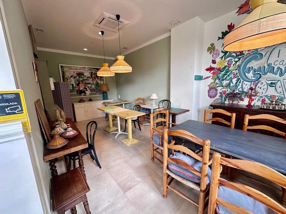 Restaurant for sale in Nueva Andalucia