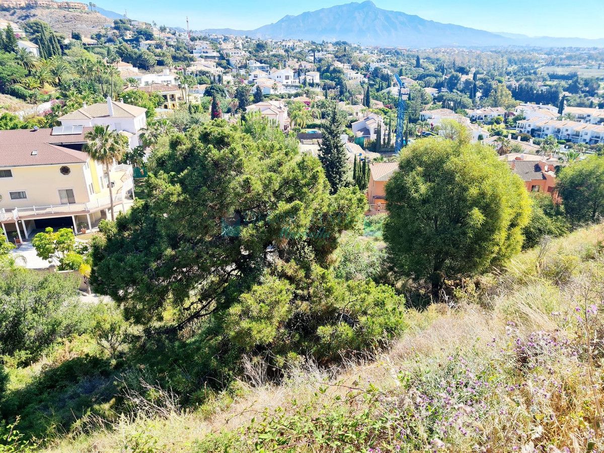 Residential Plot for sale in Benahavis