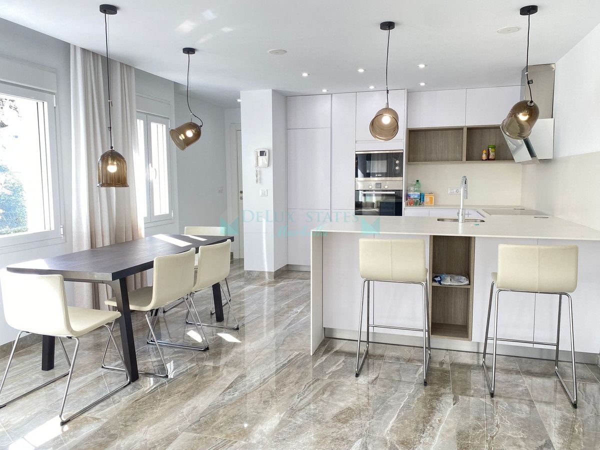 Apartamento en alquiler en Marbella