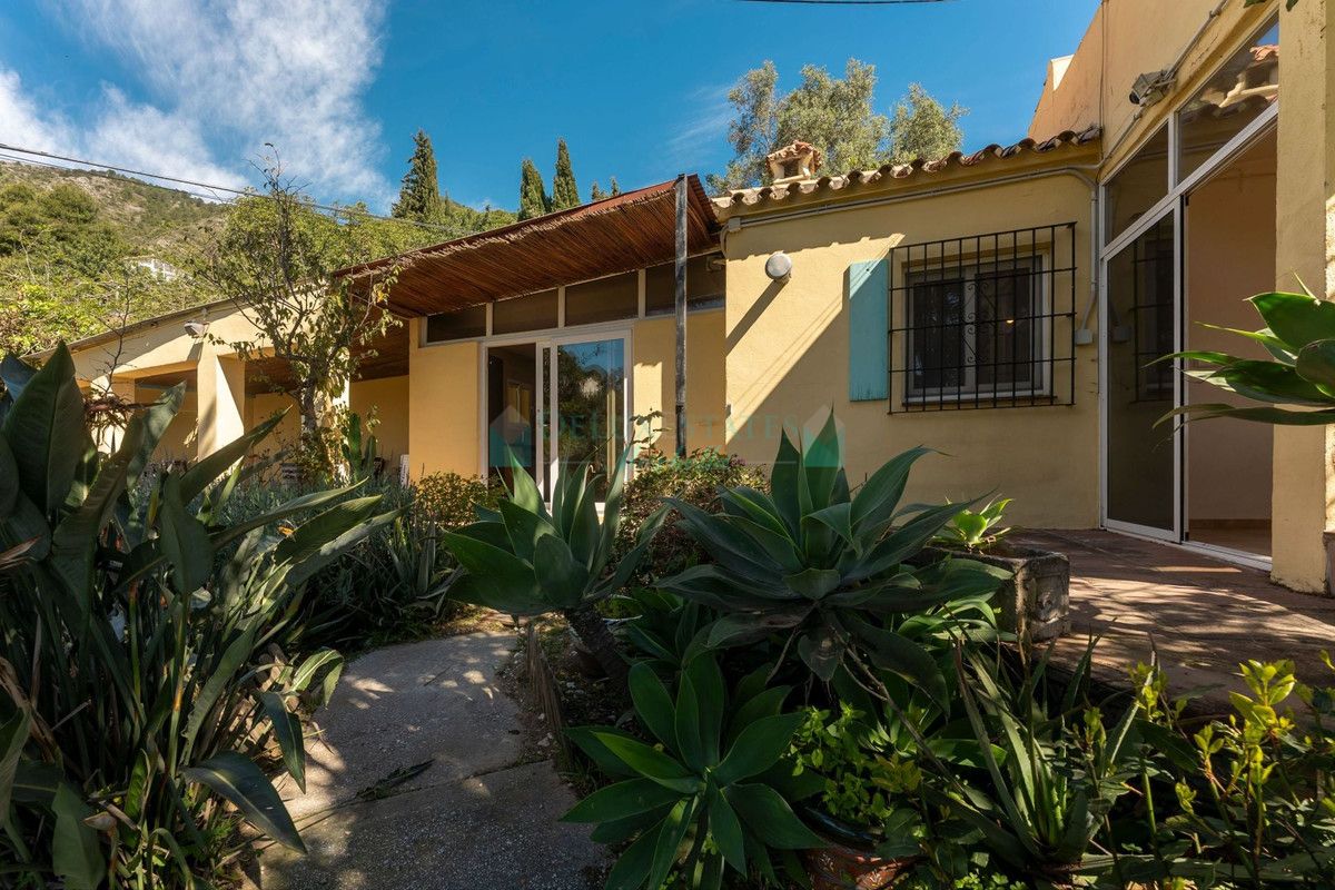 Finca for sale in Ojen