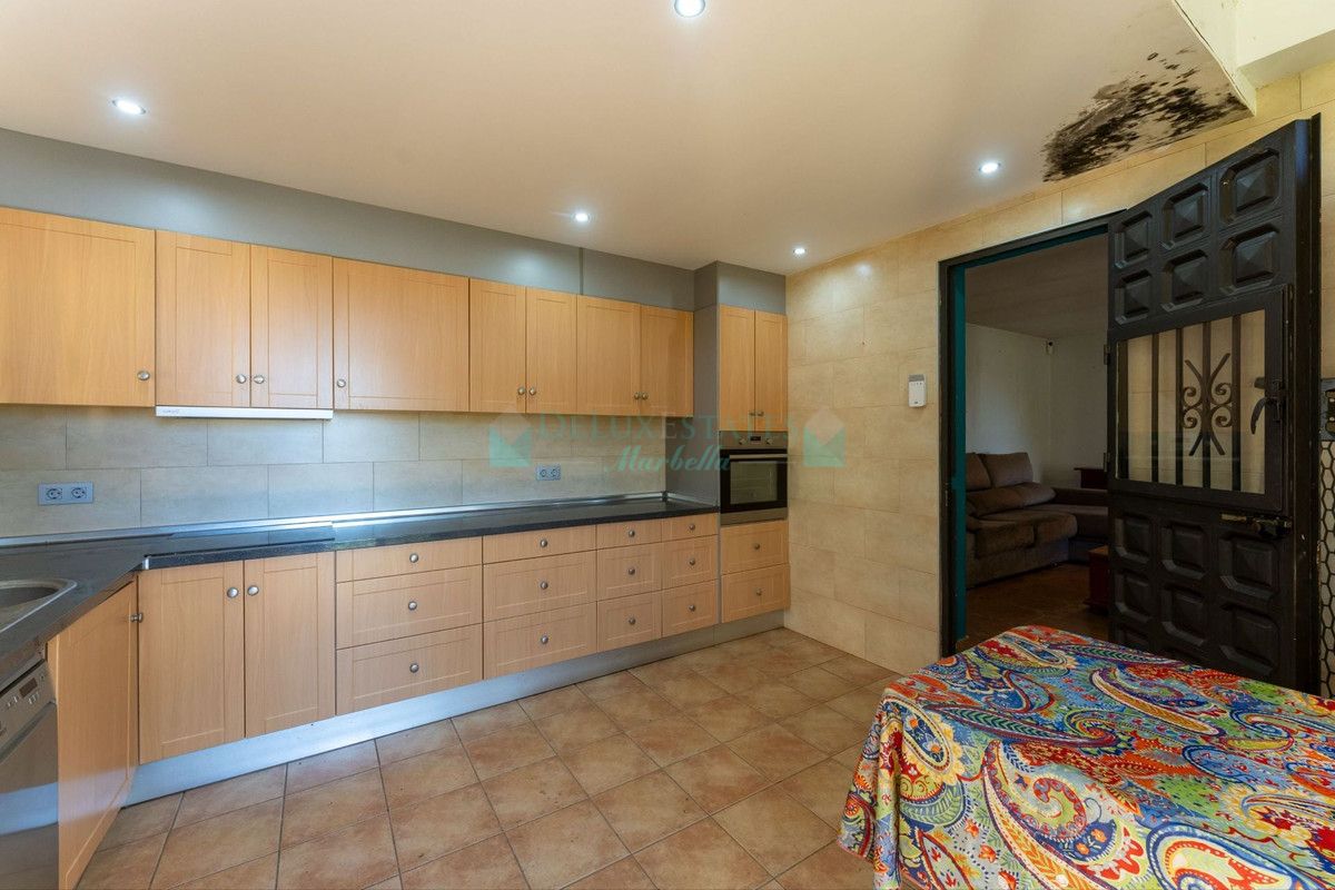 Finca for sale in Ojen