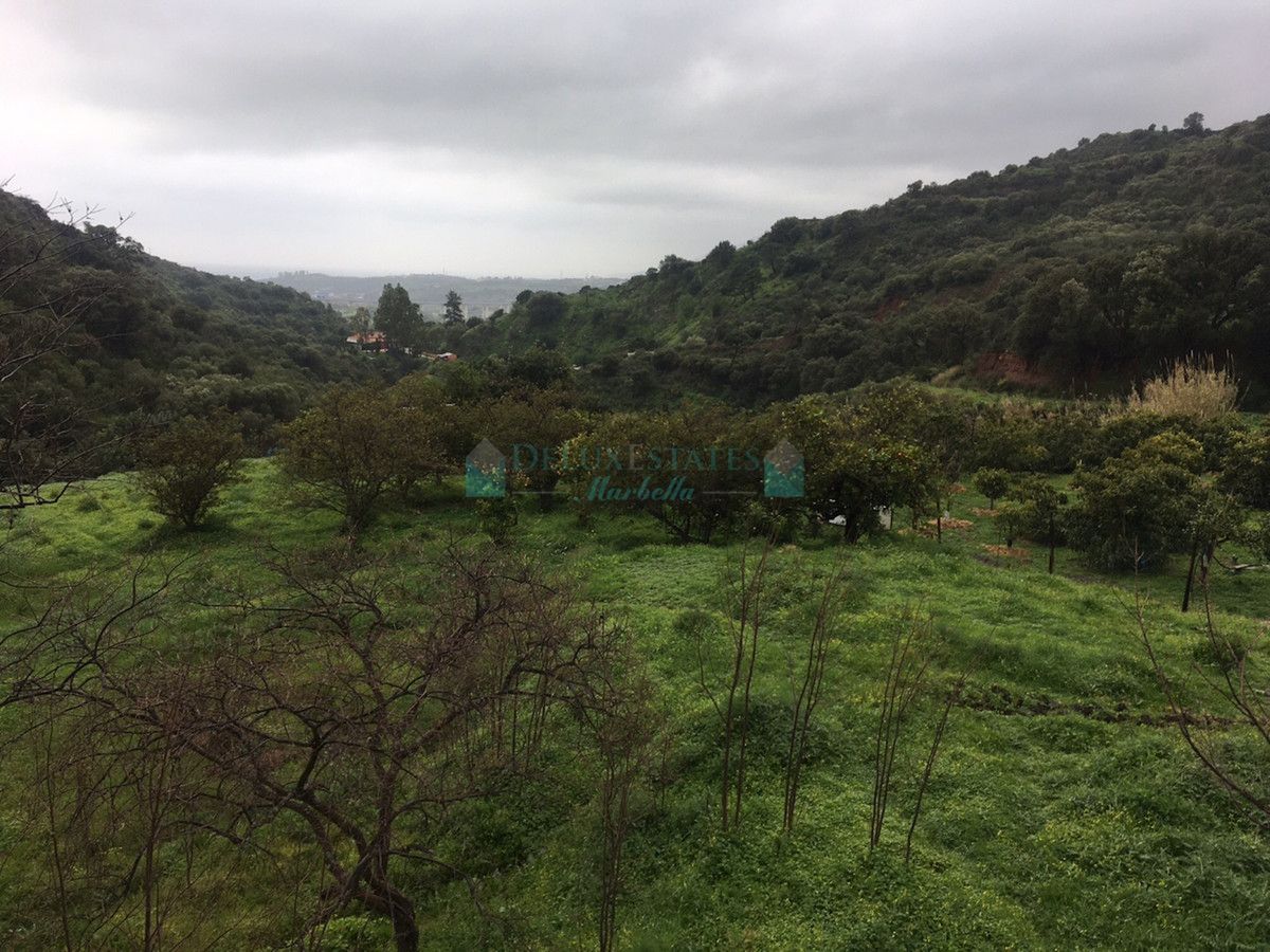 Plot for sale in Estepona