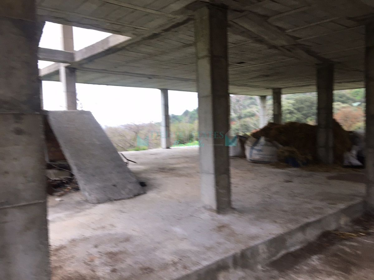 Plot for sale in Estepona