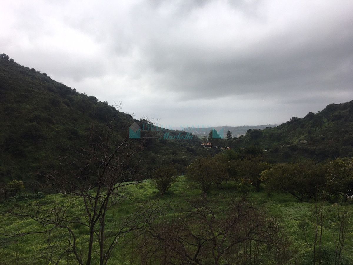 Plot for sale in Estepona