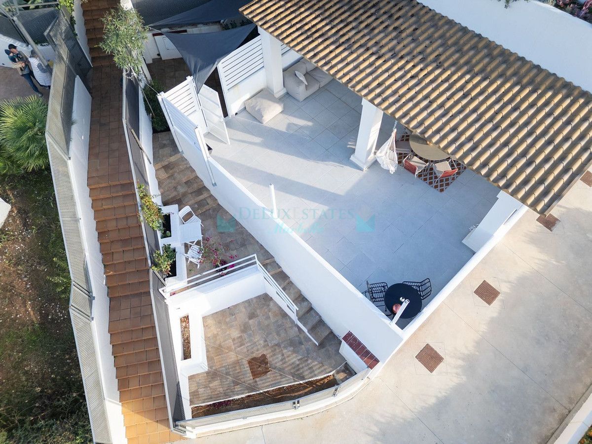 Town House for sale in La Mairena, Marbella East