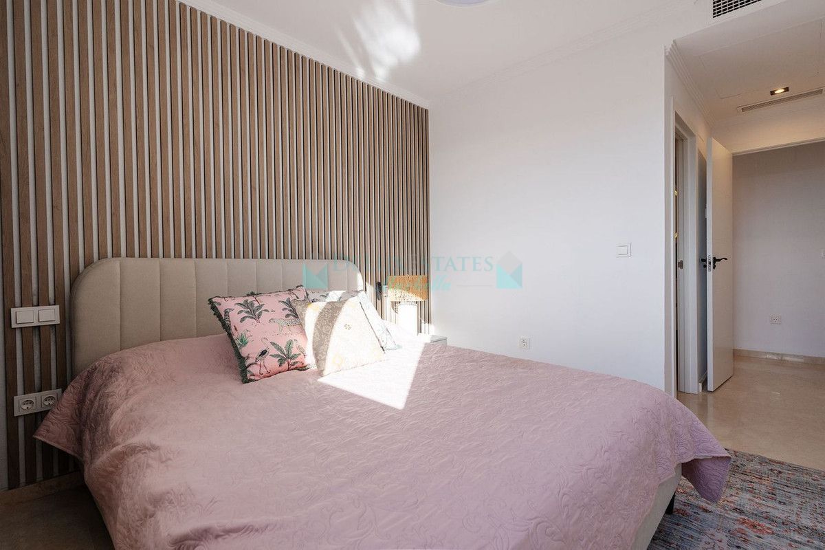 Town House for sale in La Mairena, Marbella East