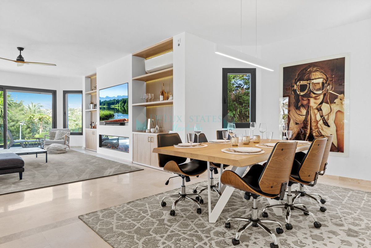 Villa for rent in El Paraiso, Estepona