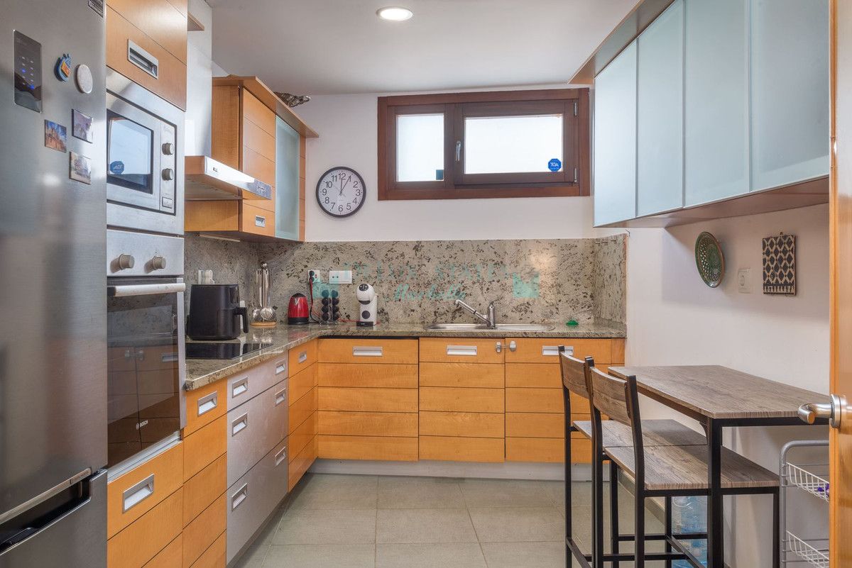 Ground Floor Apartment for sale in Los Altos de los Monteros, Marbella East