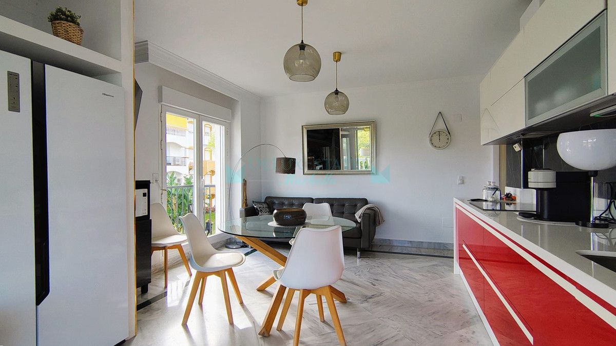 Apartment for sale in Nueva Andalucia