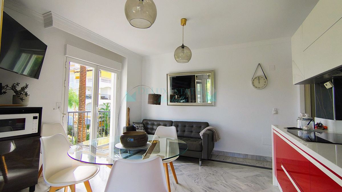 Apartment for sale in Nueva Andalucia