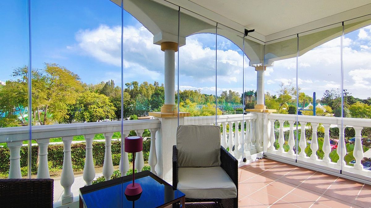 Apartment for sale in Nueva Andalucia