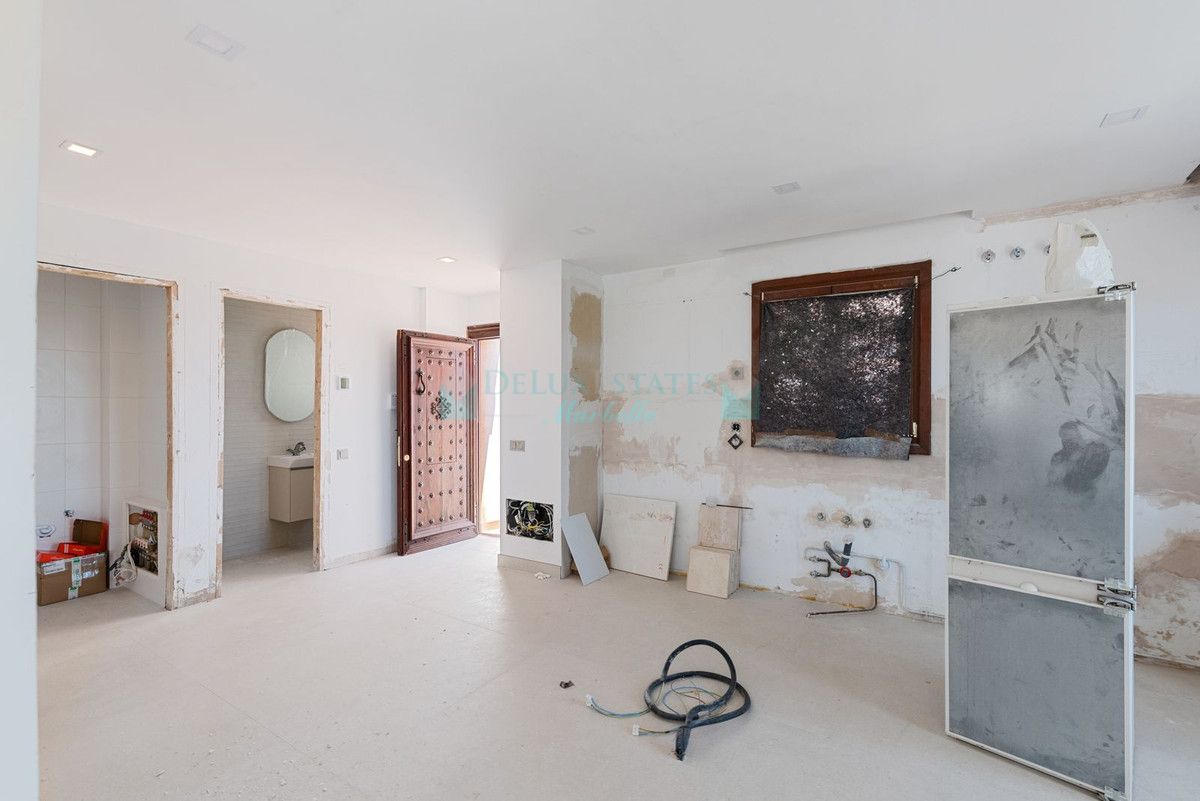 Town House for sale in Benahavis