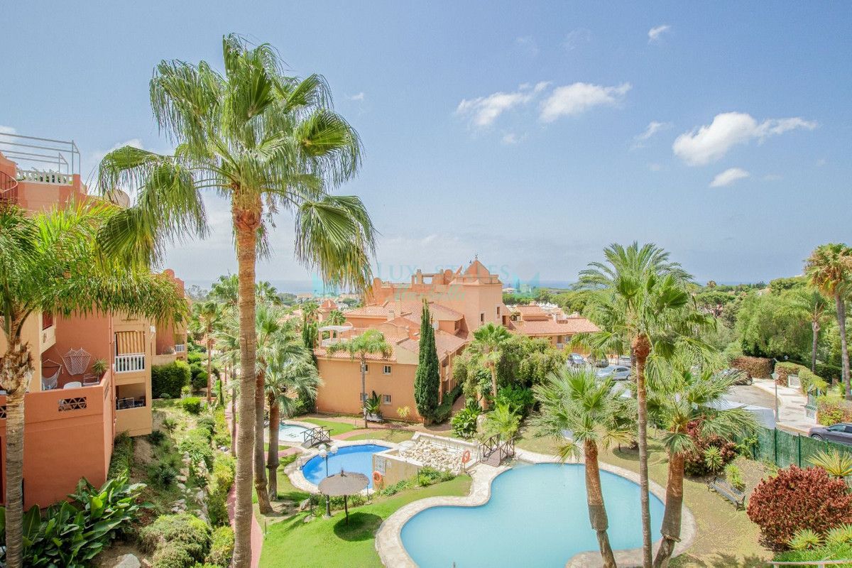 Apartment for sale in La Reserva de Marbella, Marbella East