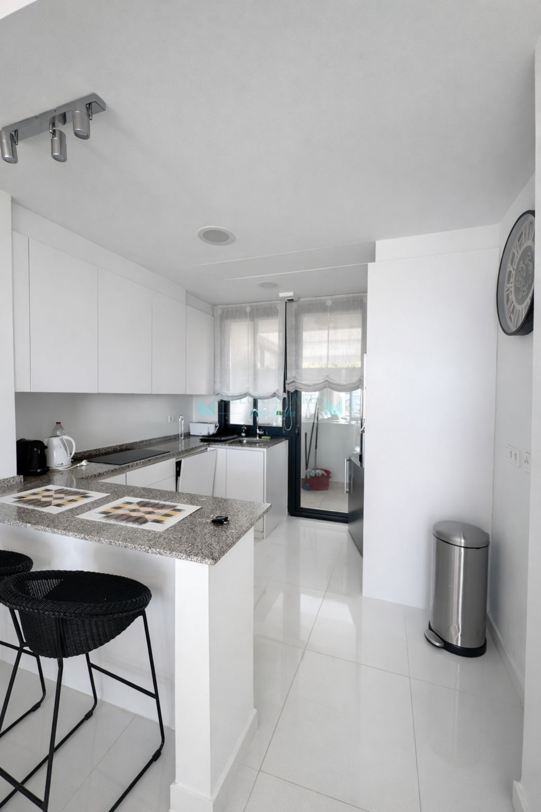 Apartment for rent in Atalaya, Estepona