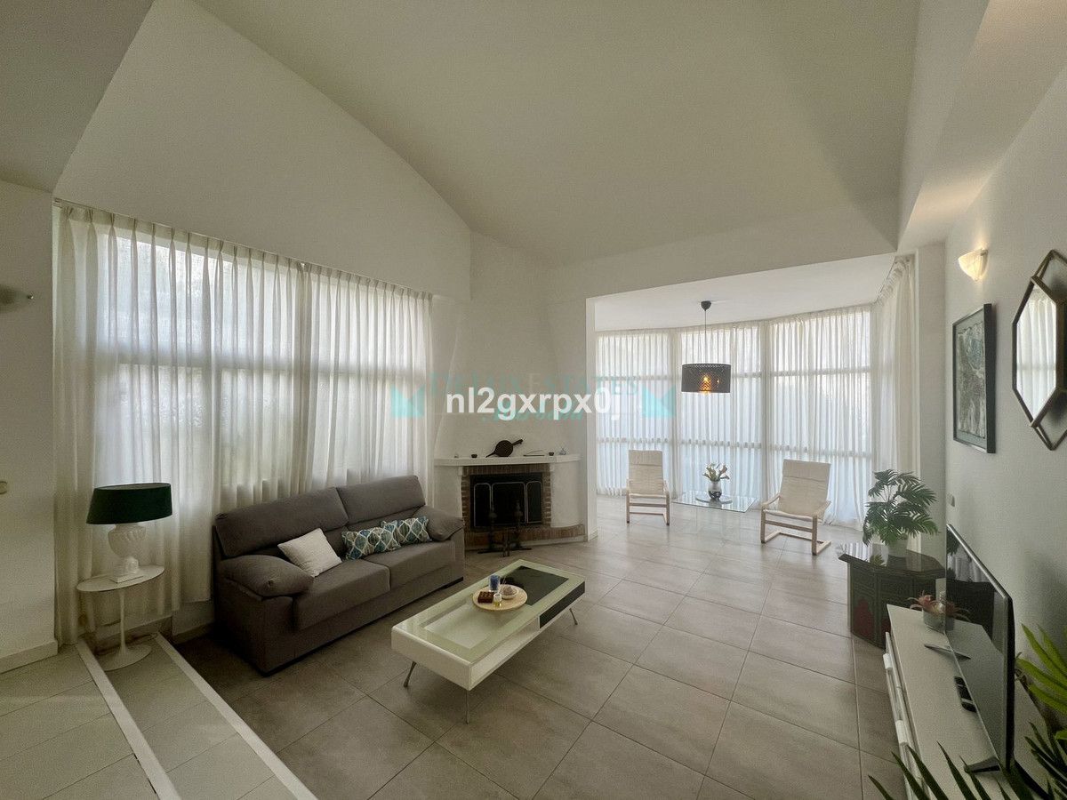 Villa for sale in La Reserva de Marbella, Marbella East